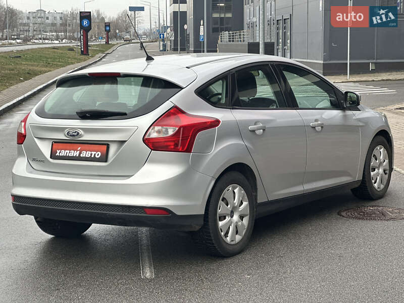 Хэтчбек Ford Focus 2012 в Киеве
