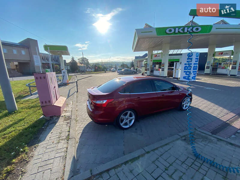 Седан Ford Focus 2013 в Терновке