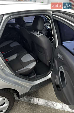 Хэтчбек Ford Focus 2014 в Киеве