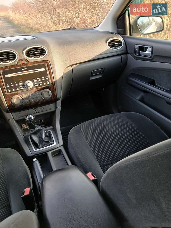Седан Ford Focus 2006 в Ивано-Франковске