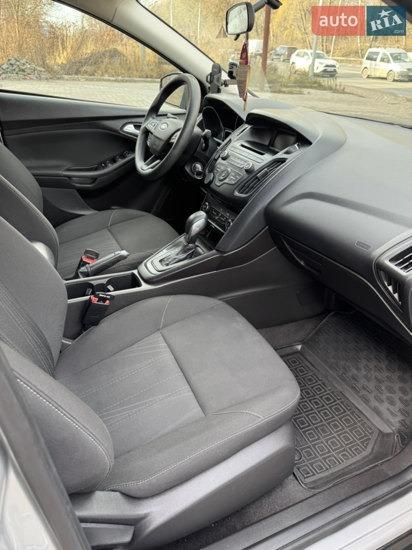 2017 Ford Focus - мініатюра 22