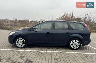 Универсал Ford Focus 2008 в Дубно