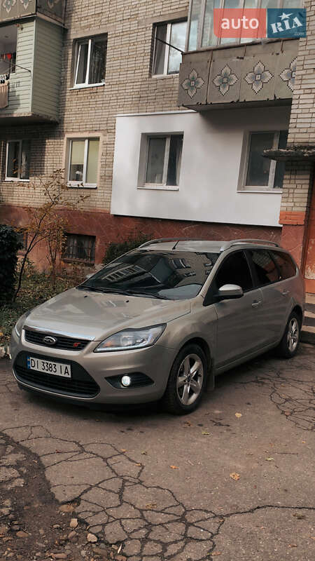 Ford Focus 2010