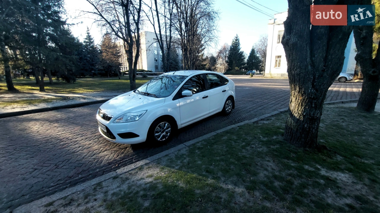 2011 Ford Focus - мініатюра 11