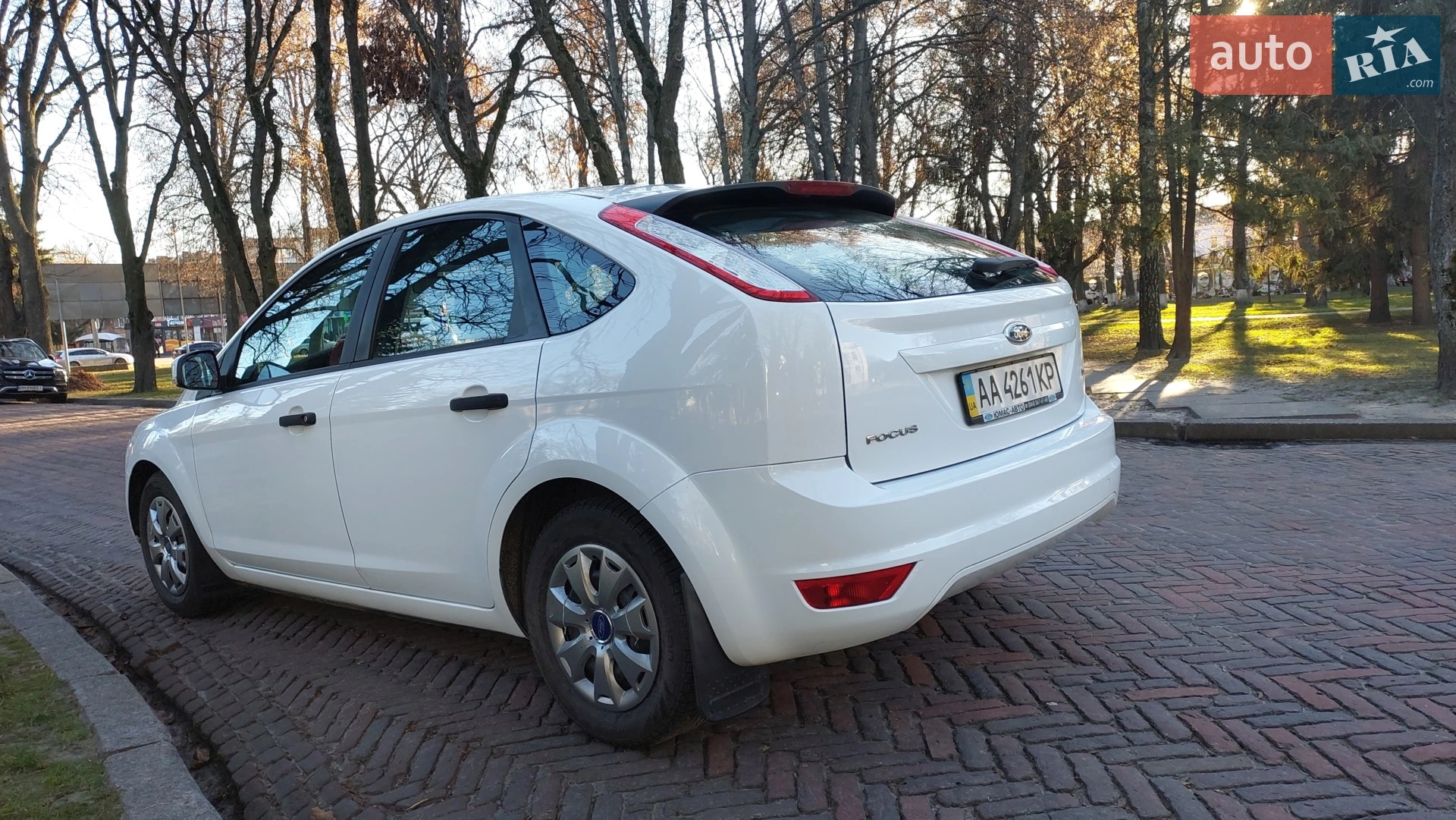 2011 Ford Focus - мініатюра 8