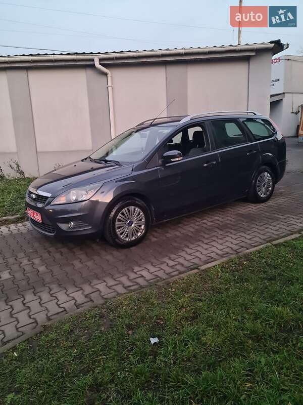 Универсал Ford Focus 2010 в Луцке