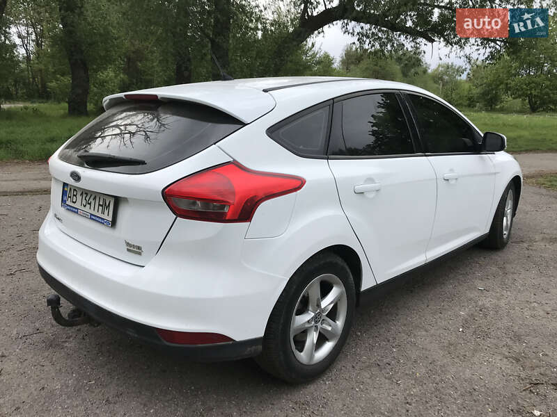 Хетчбек Ford Focus 2015 в Тульчині