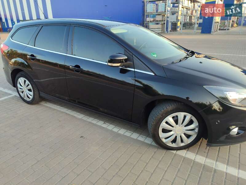 Універсал Ford Focus 2013 в Дубні
