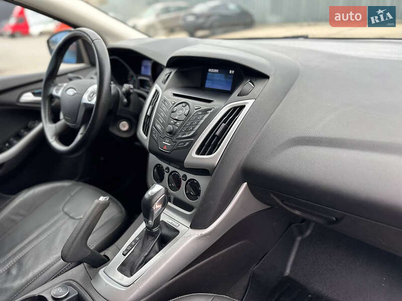 Хэтчбек Ford Focus 2013 в Хмельницком