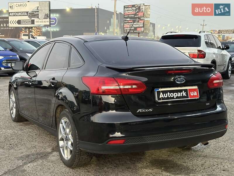 Седан Ford Focus 2015 в Львове