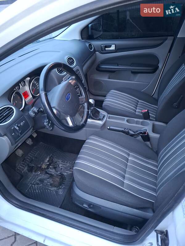 Универсал Ford Focus 2010 в Запорожье