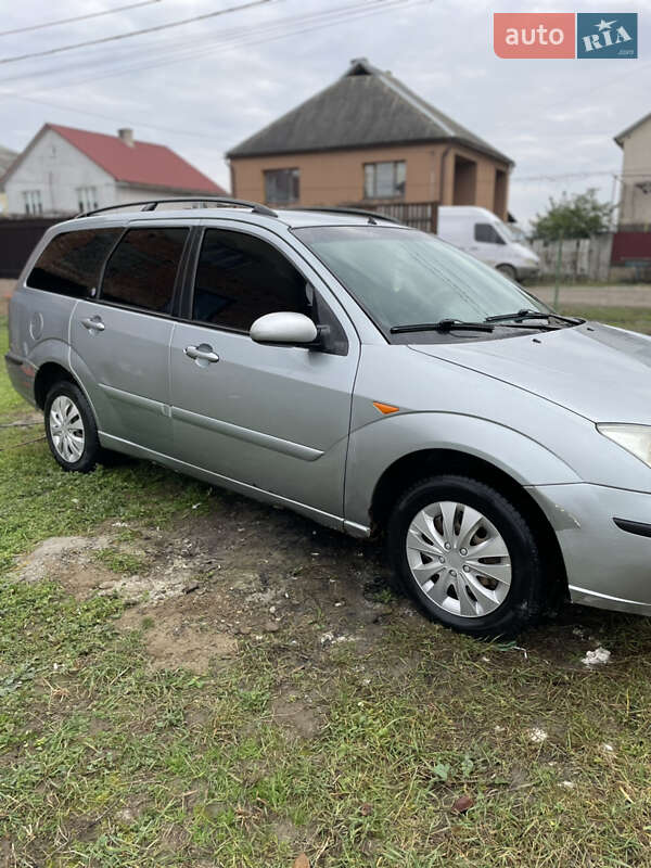Универсал Ford Focus 2003 в Виноградове