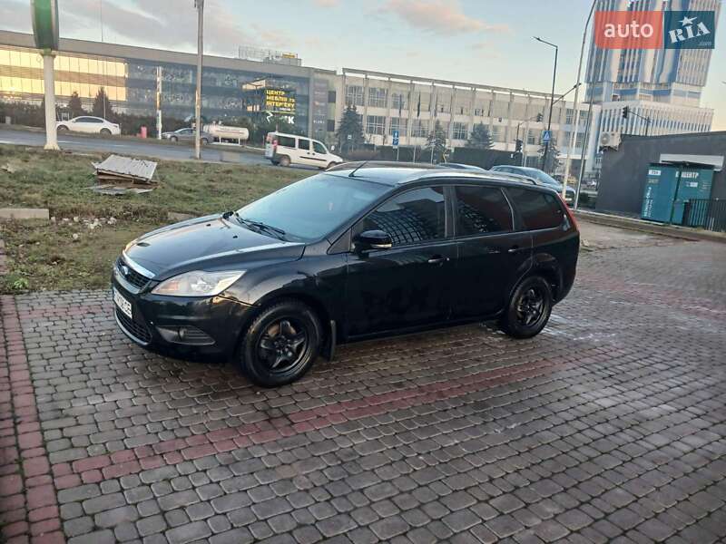 Ford Focus 2010 Ford Focus 2010