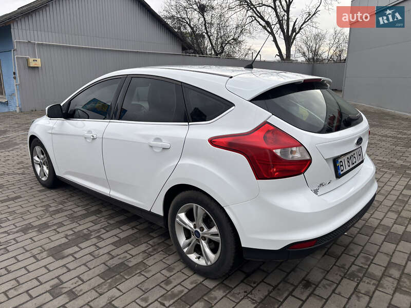Хэтчбек Ford Focus 2013 в Полтаве