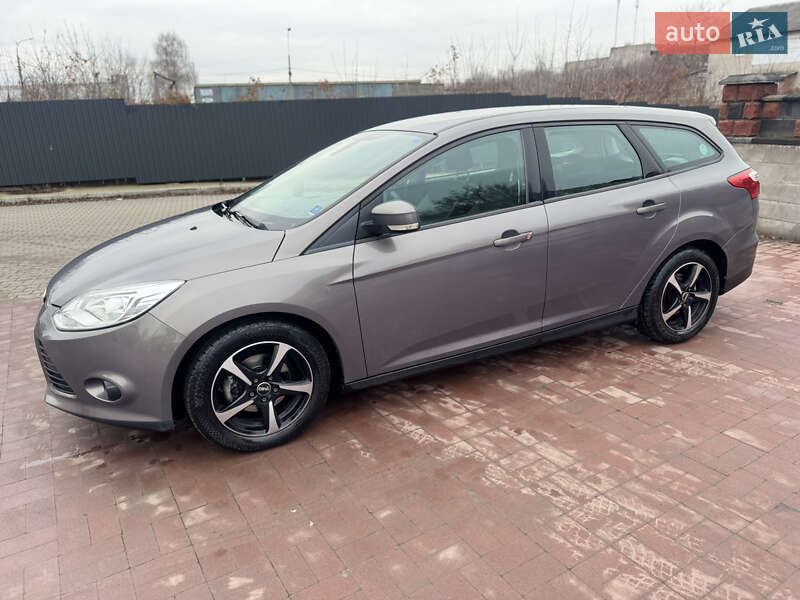 Универсал Ford Focus 2011 в Ровно