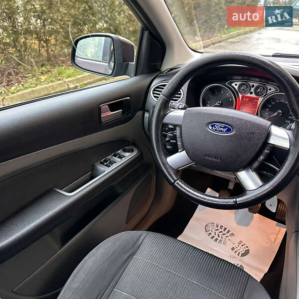 Хэтчбек Ford Focus 2008 в Ивано-Франковске