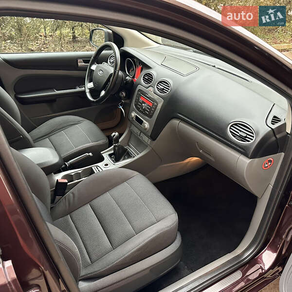 Хэтчбек Ford Focus 2008 в Ивано-Франковске