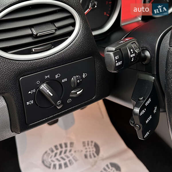 Хэтчбек Ford Focus 2008 в Ивано-Франковске