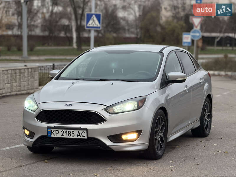 Седан Ford Focus 2015 в Запоріжжі