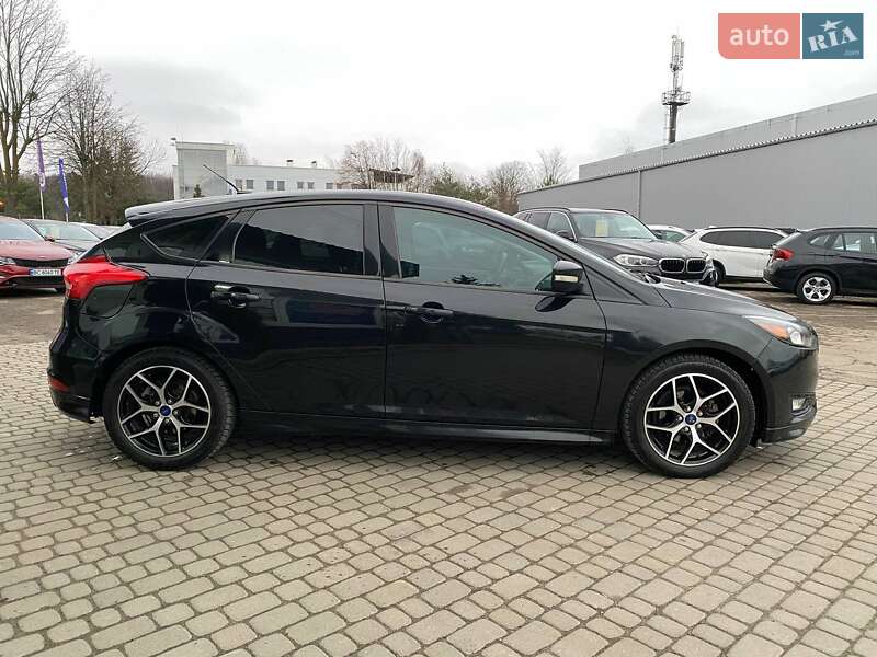 Хэтчбек Ford Focus 2015 в Львове