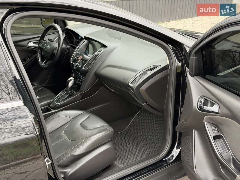 Седан Ford Focus 2015 в Николаеве