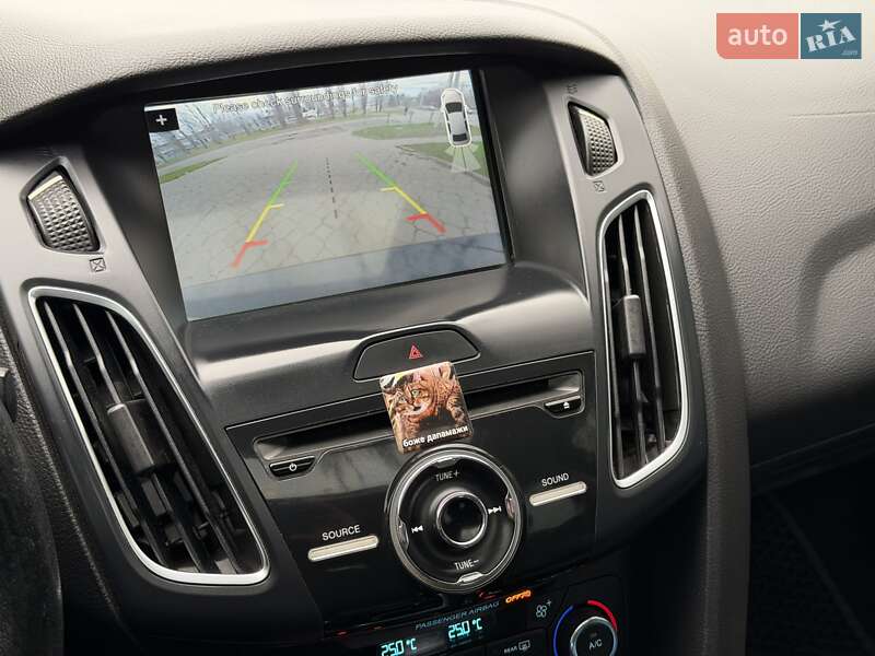 Седан Ford Focus 2015 в Николаеве