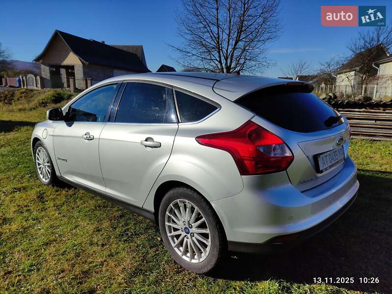 Хэтчбек Ford Focus 2013 в Коломые