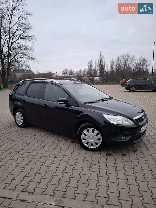 Універсал Ford Focus 2010 в Запоріжжі