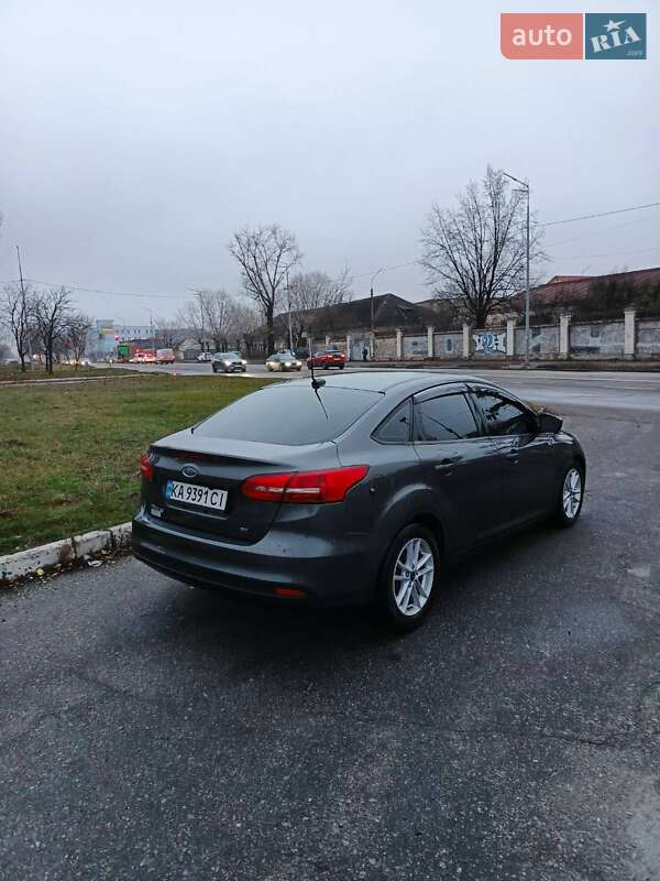 Седан Ford Focus 2017 в Києві