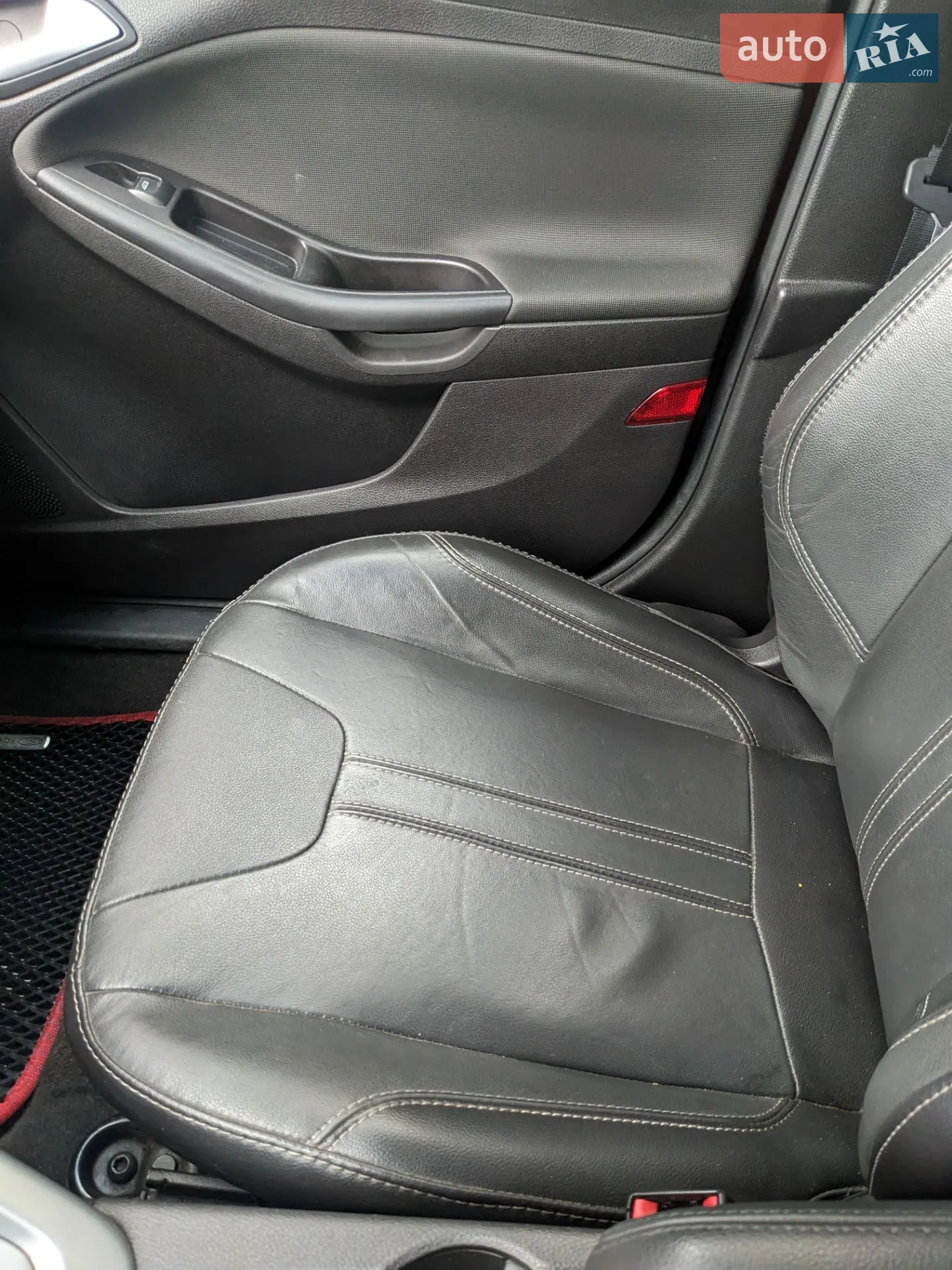 2013 Ford Focus - мініатюра 15