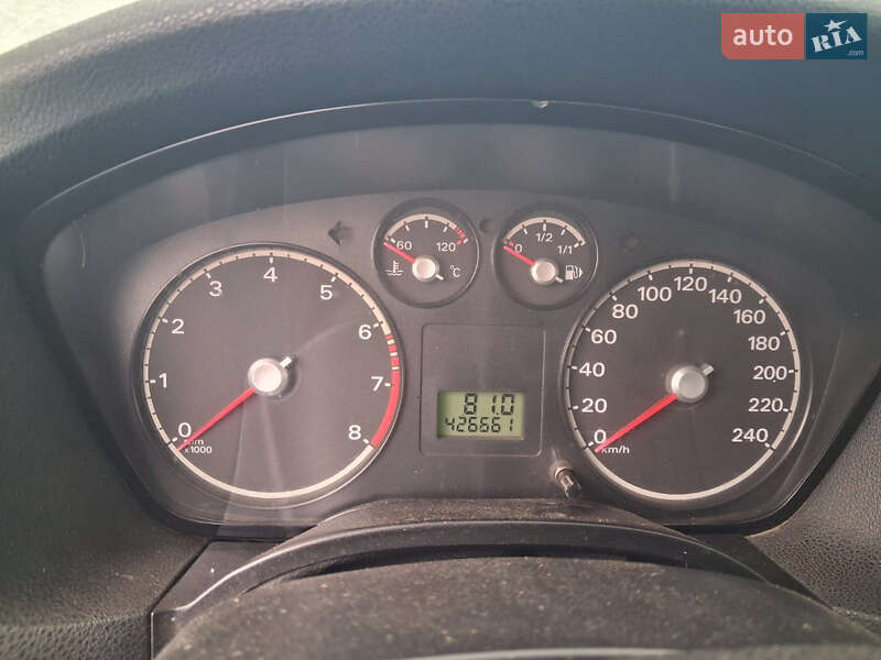 Универсал Ford Focus 2006 в Киеве фото 8 Универсал Ford Focus 2006 в Киеве