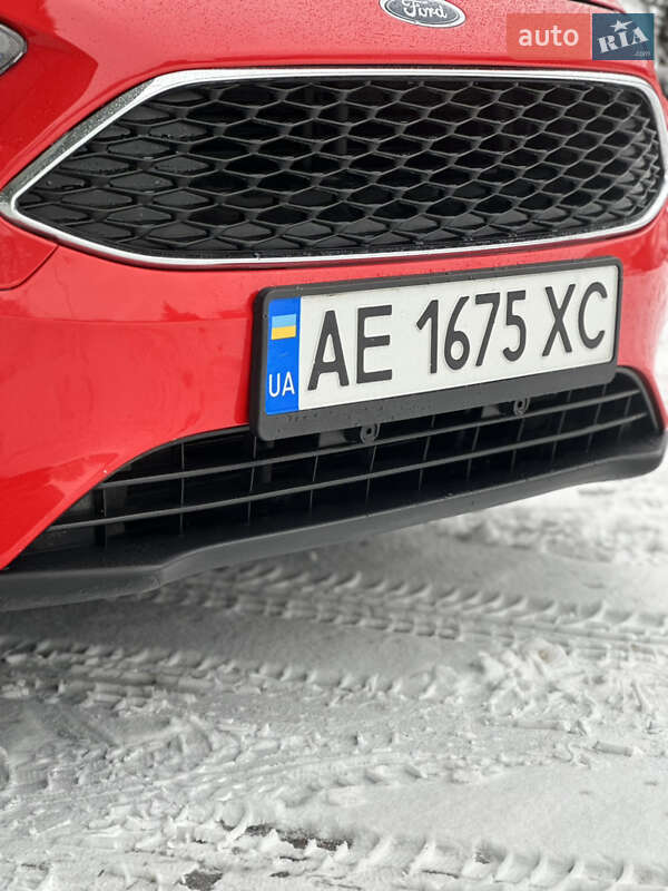 Седан Ford Focus 2015 в Дніпрі