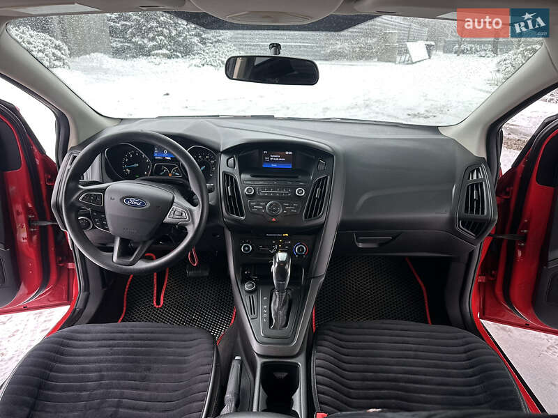 Седан Ford Focus 2015 в Дніпрі