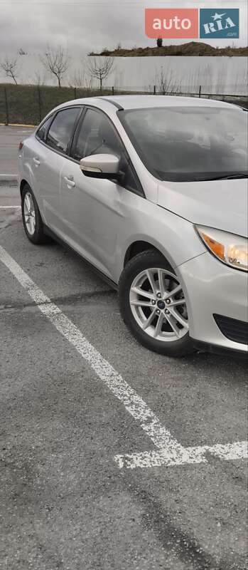Седан Ford Focus 2017 в Ужгороді