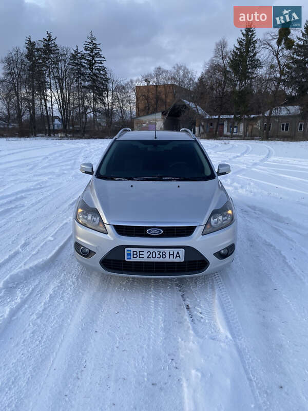 Универсал Ford Focus 2009 в Голованевске