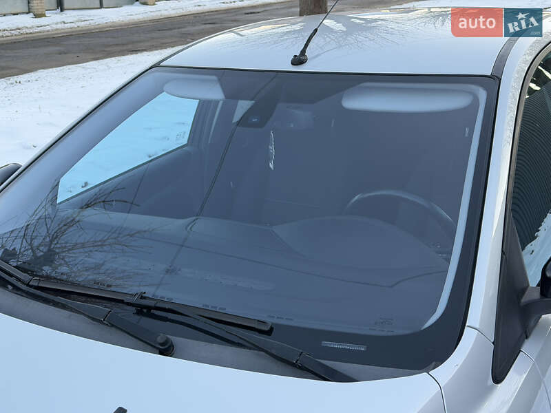 Хетчбек Ford Focus 2010 в Чернівцях