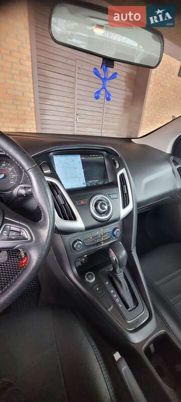 Седан Ford Focus 2017 в Киеве