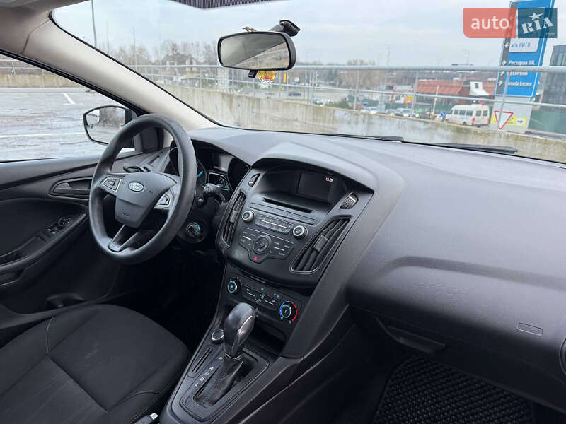 Седан Ford Focus 2017 в Києві