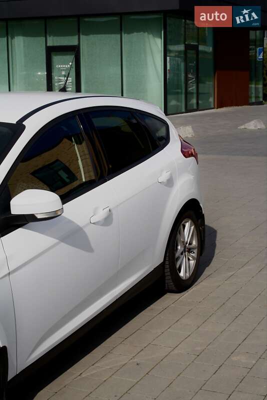 Хетчбек Ford Focus 2016 в Хмельницькому