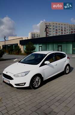Хэтчбек Ford Focus 2016 в Хмельницком