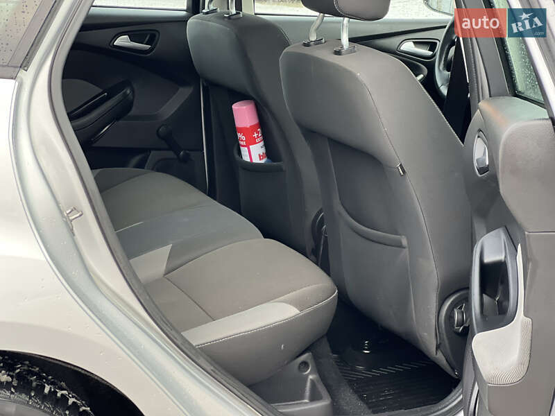 Универсал Ford Focus 2013 в Луцке фото 25 Универсал Ford Focus 2013 в Луцке
