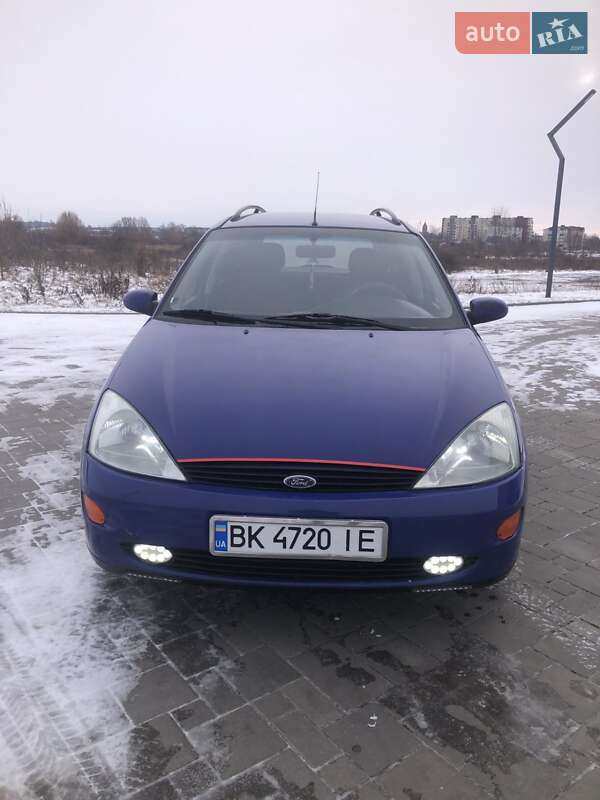 Универсал Ford Focus 2000 в Ровно