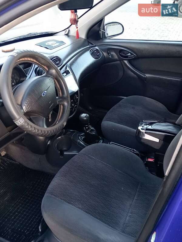 Универсал Ford Focus 2000 в Ровно