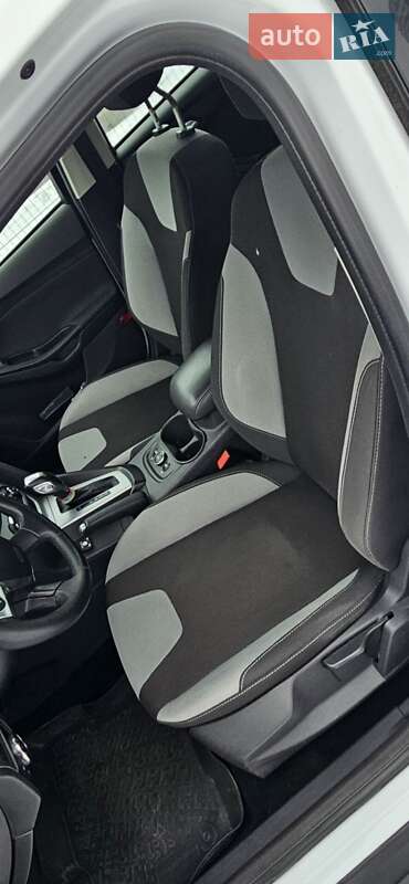 Хэтчбек Ford Focus 2013 в Киеве