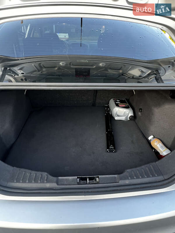 Седан Ford Focus 2017 в Львове