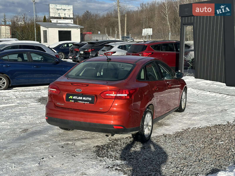 Седан Ford Focus 2018 в Львове