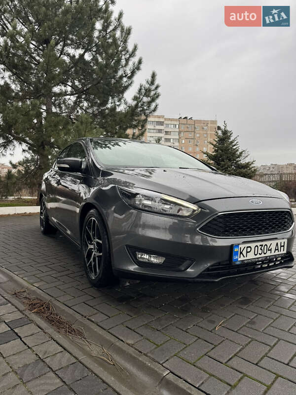 Седан Ford Focus 2017 в Запоріжжі фото Седан Ford Focus 2017 в Запоріжжі