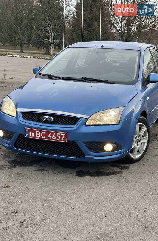 Хэтчбек Ford Focus 2007 в Владимире