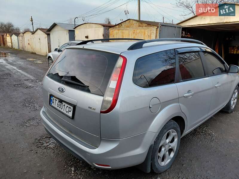 Универсал Ford Focus 2010 в Ивано-Франковске фото 3 Универсал Ford Focus 2010 в Ивано-Франковске
