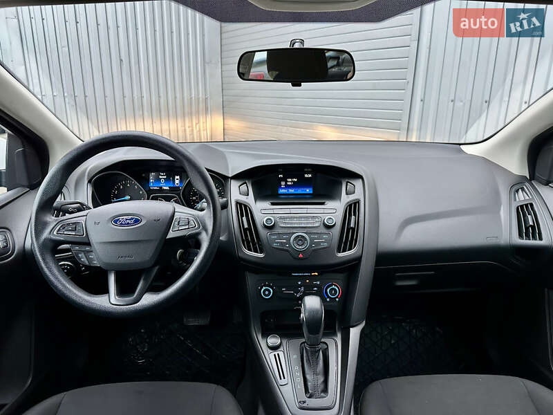 Седан Ford Focus 2017 в Киеве